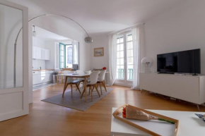 Bel appartement bourgeois au centre-ville de Biarritz